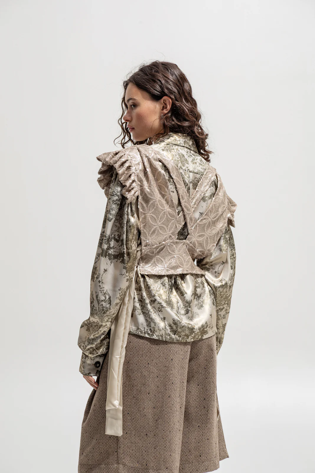 Adoncia Sequined Vest Champagne - Image 3