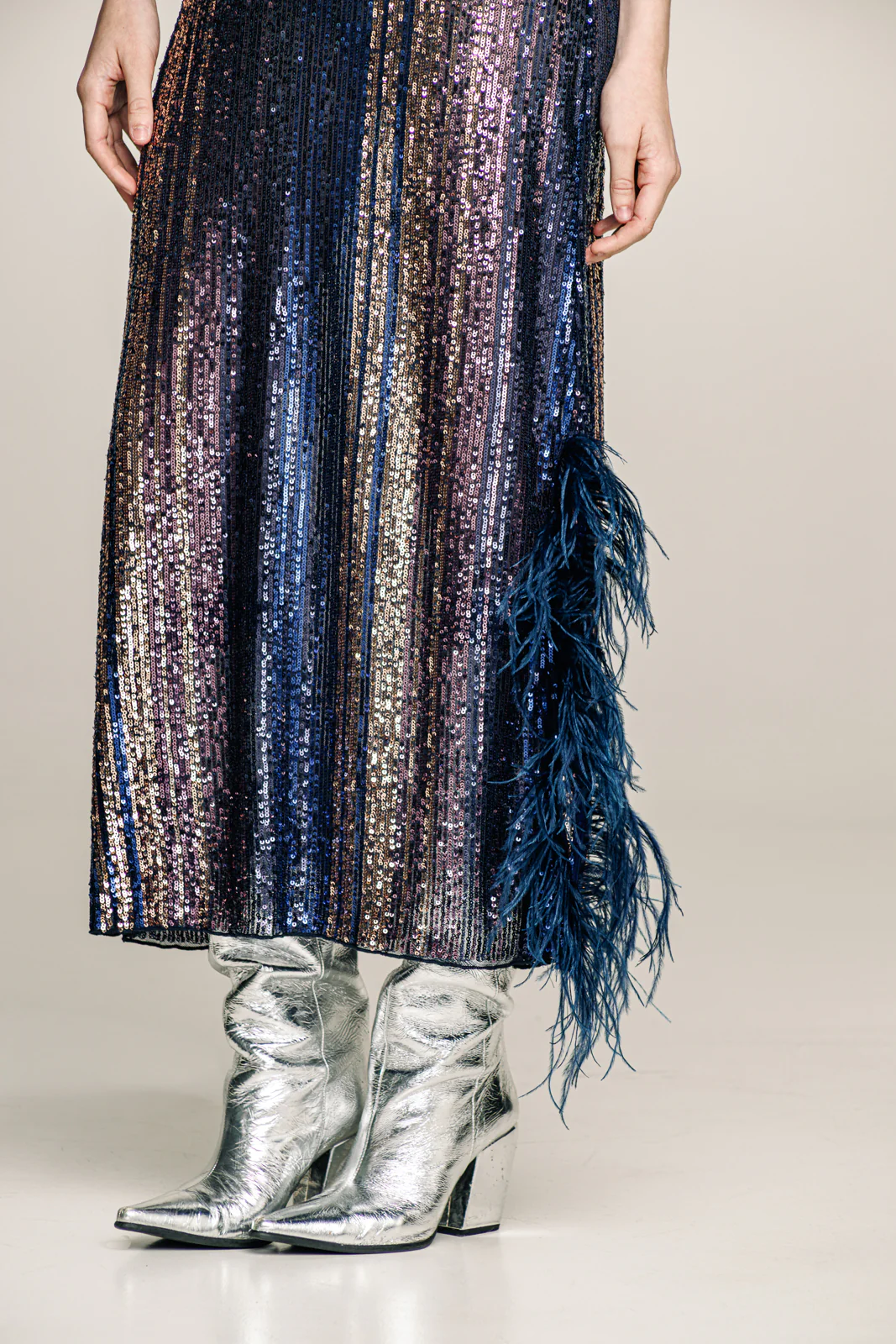 Angeni Sequined Dress Blue - Image 4