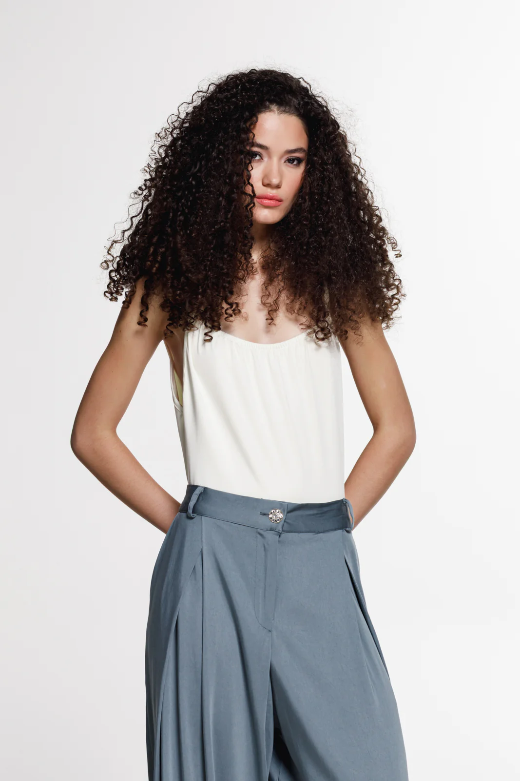 Avonaco Bodysuit Vanilla - Image 4