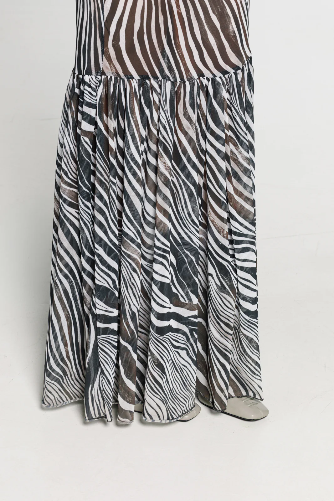 Chatima Dress Printed Cream - Image 3