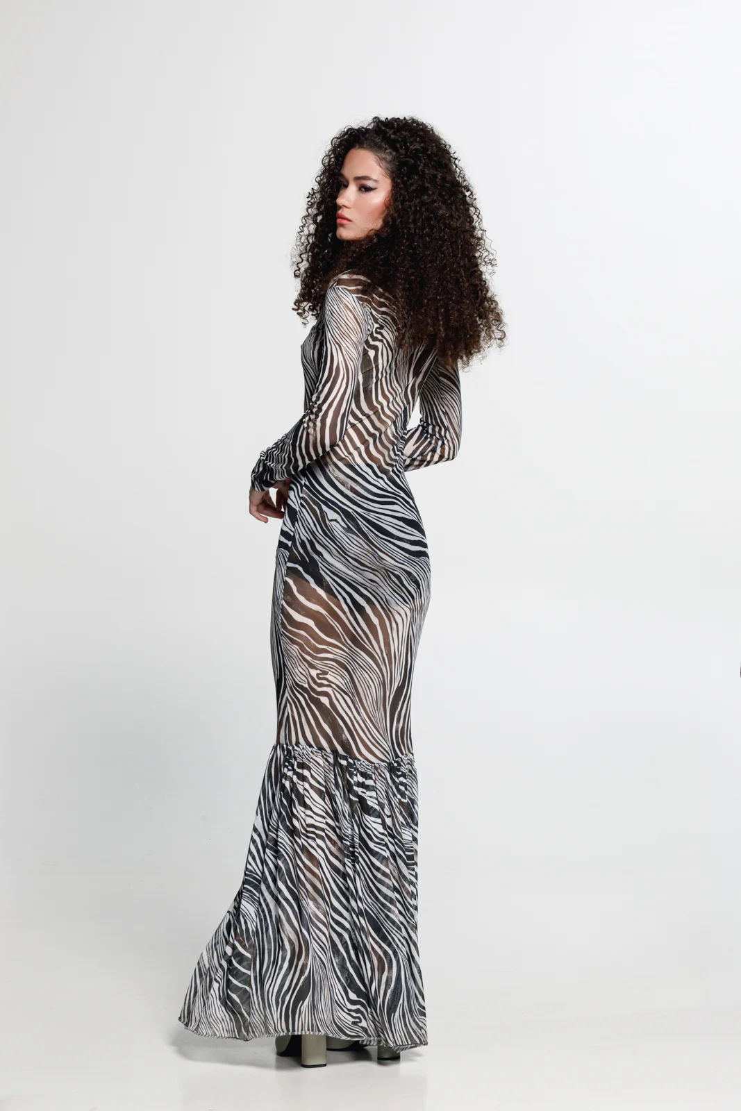 Chatima Dress Printed Cream - Image 4