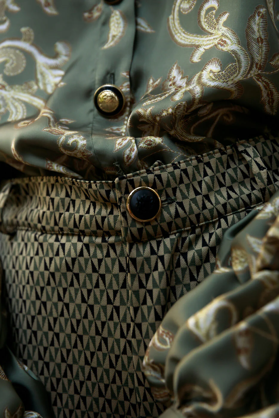 Enyeto Pants Plaid Army Green - Image 3