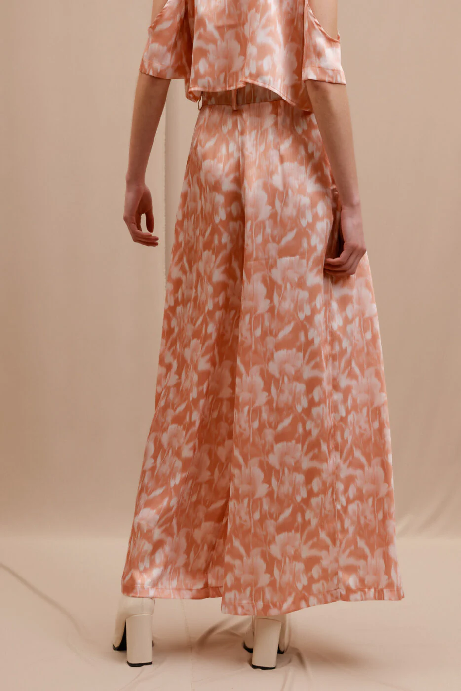 Hakan Pants Printed Peach - Image 5