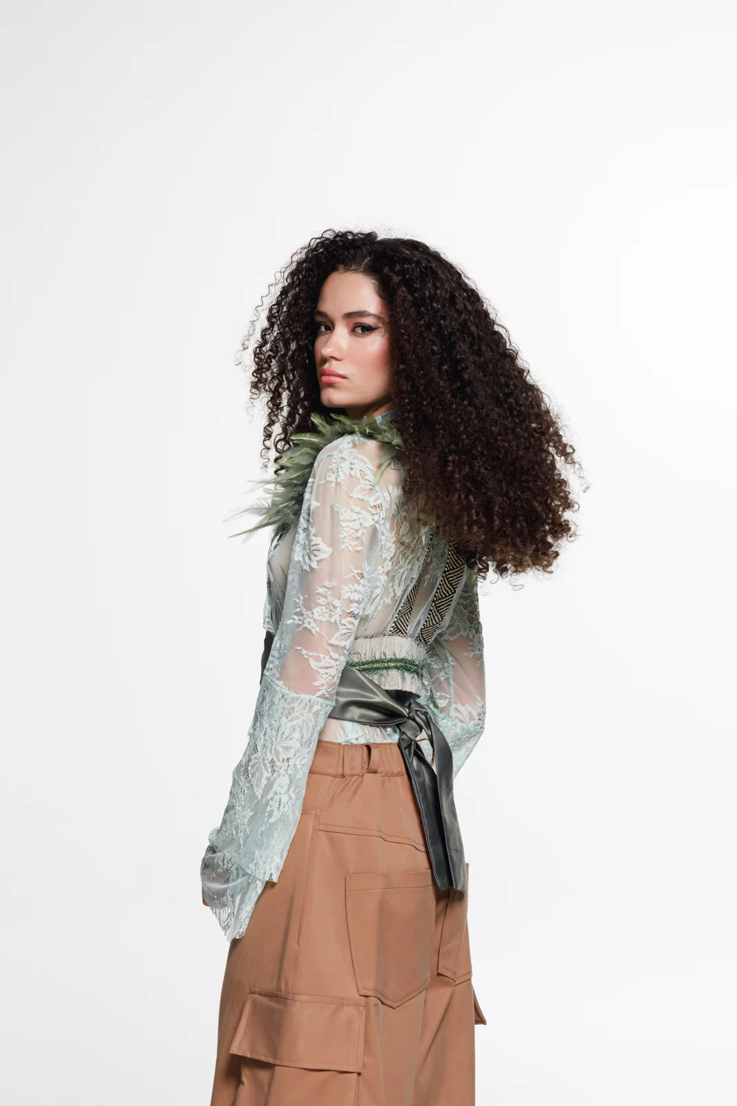 Sachit Feathered Vest Green - Image 4
