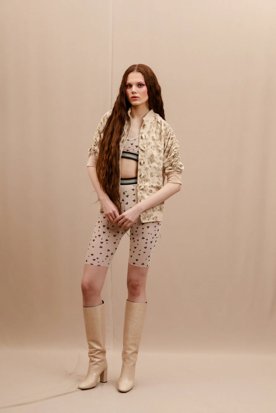 Istu Bomber Jacket Printed Beige - Image 4