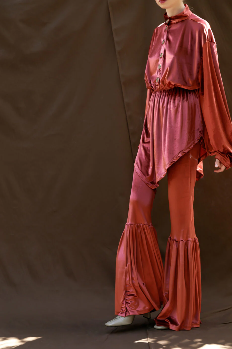 Kimeya Flared Pants Rust - Image 3
