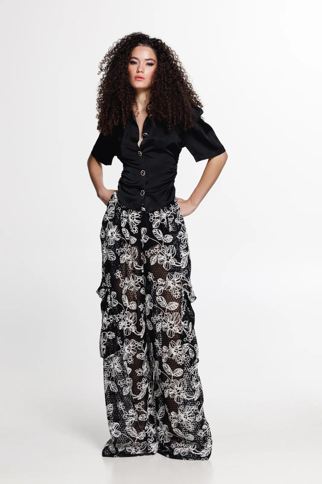 Nawat Embroidered Pants Black - Image 5