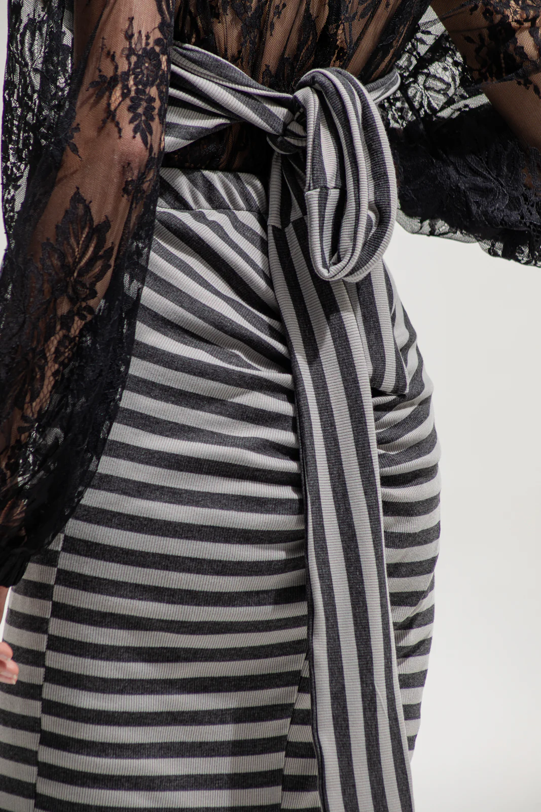 Neka Dress Striped Grey - Image 3