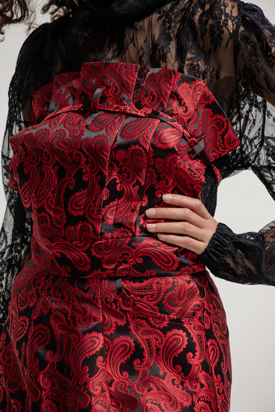 Pelipa Dress Brocade Red - Image 4