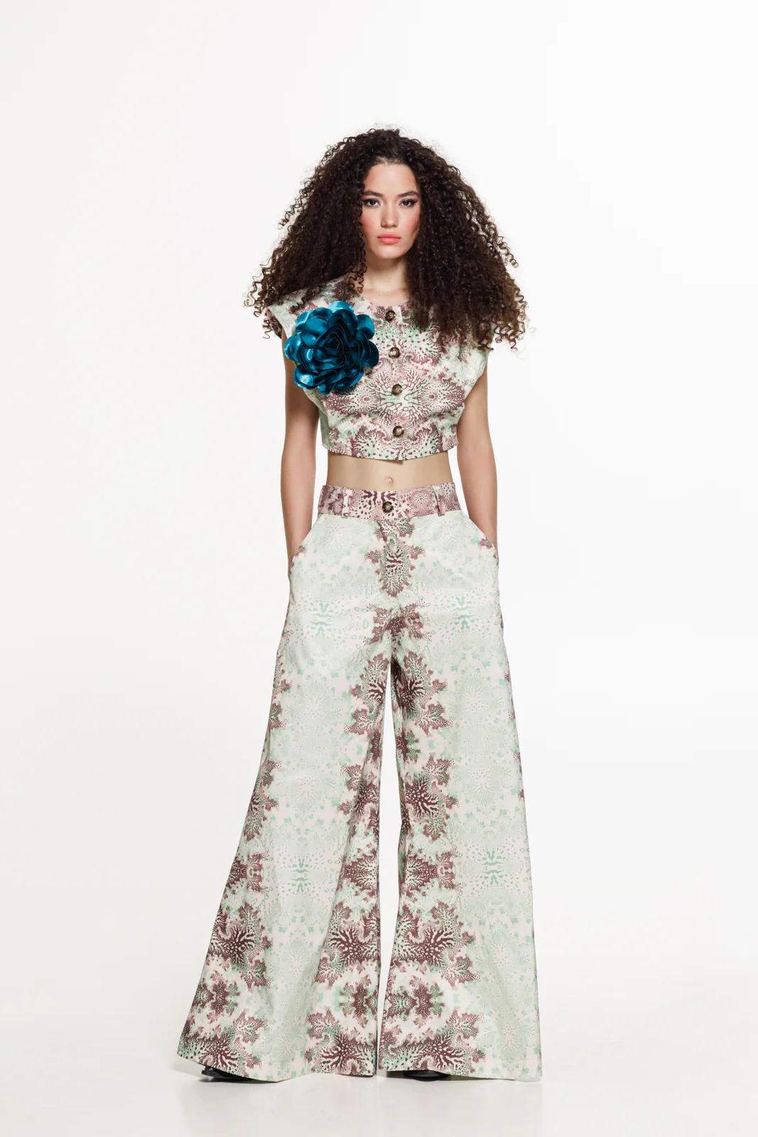 Raisa Pants Printed Green - Image 4