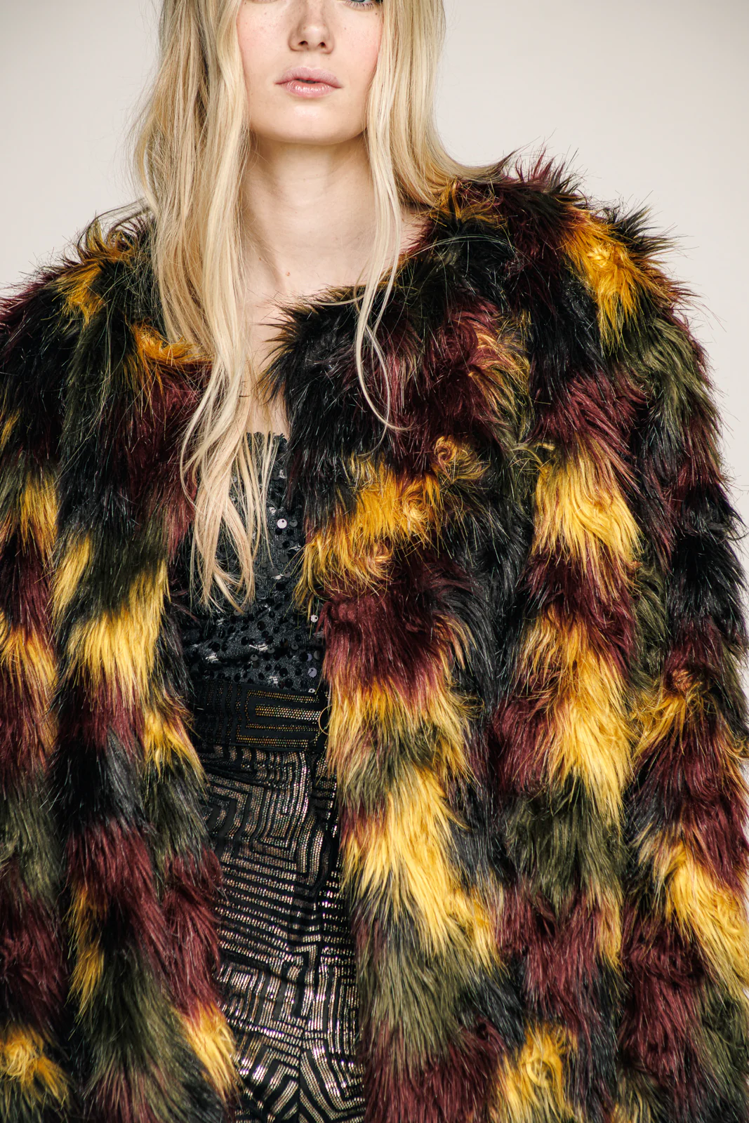 Sani Eco-Fur Coat Polychrome - Image 5