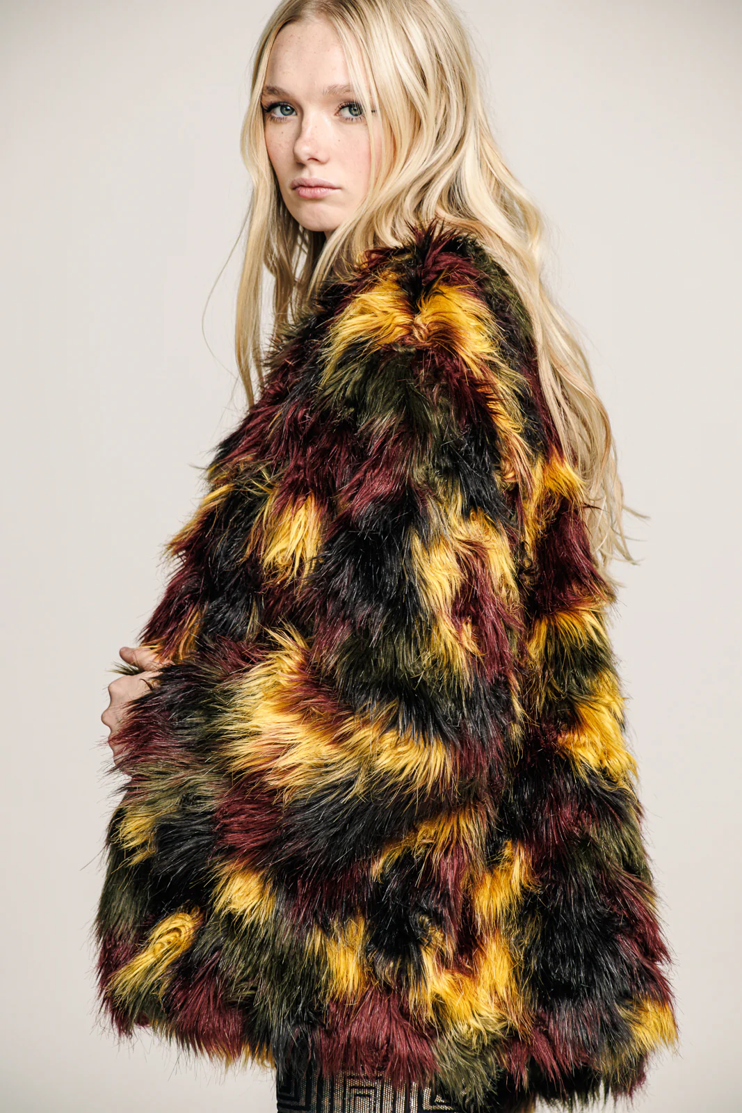Sani Eco-Fur Coat Polychrome - Image 7