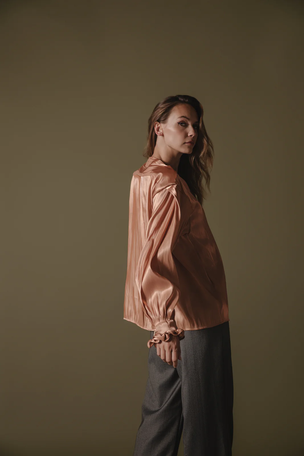 Hachi Shirt Peach - Image 5