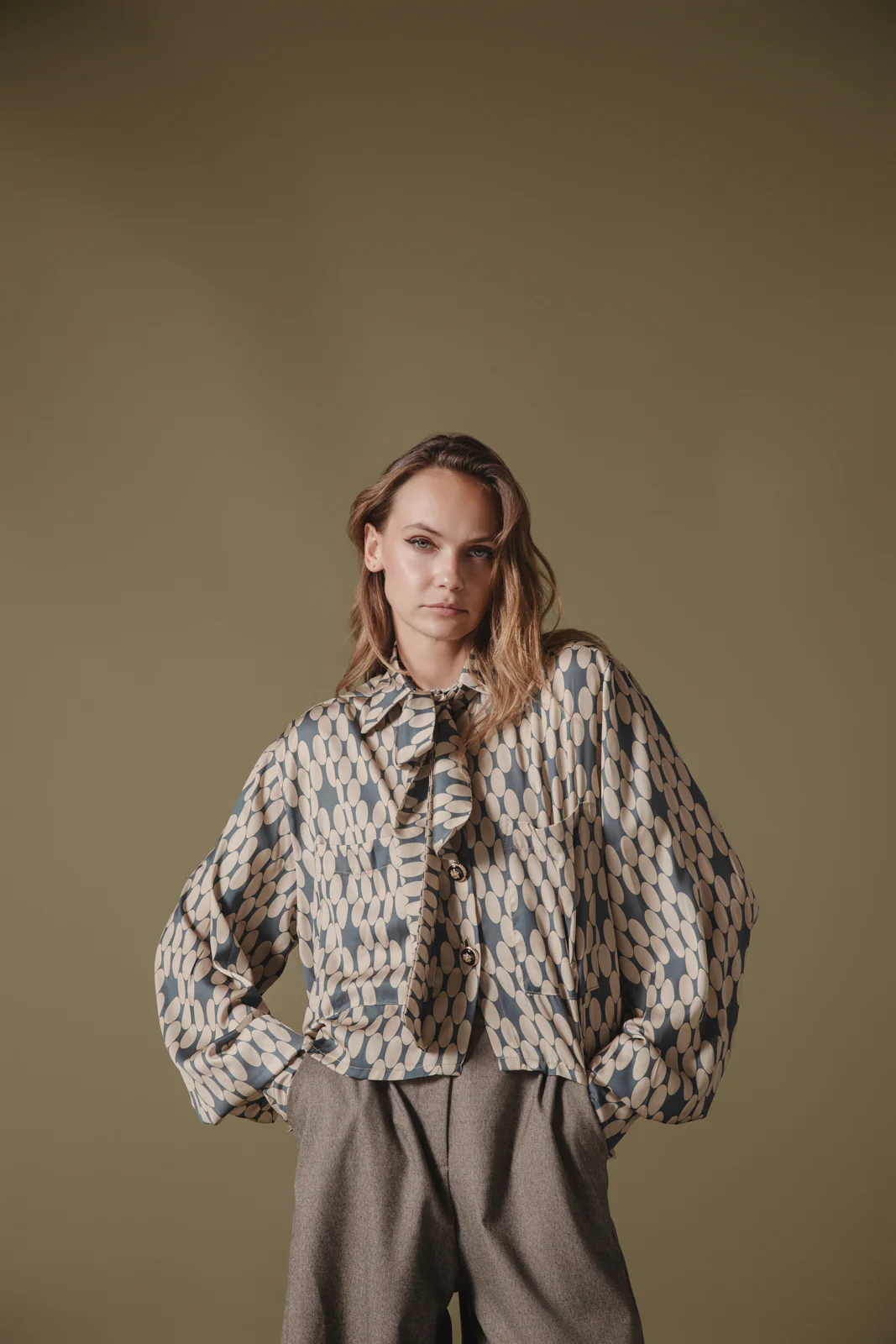 Jacy Shirt Printed Beige - Image 4