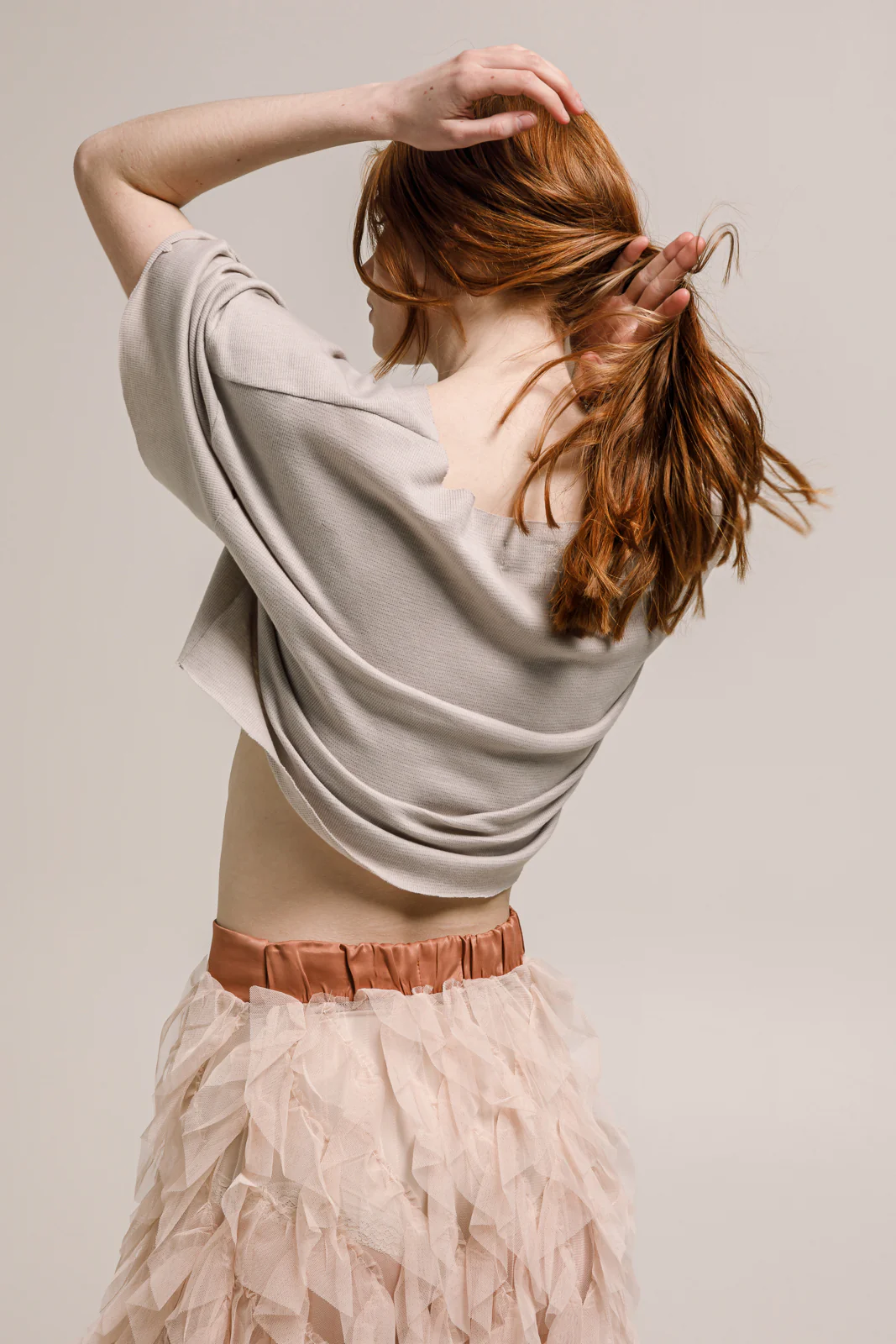 Nita Cropped T-Shirt Cream - Image 5