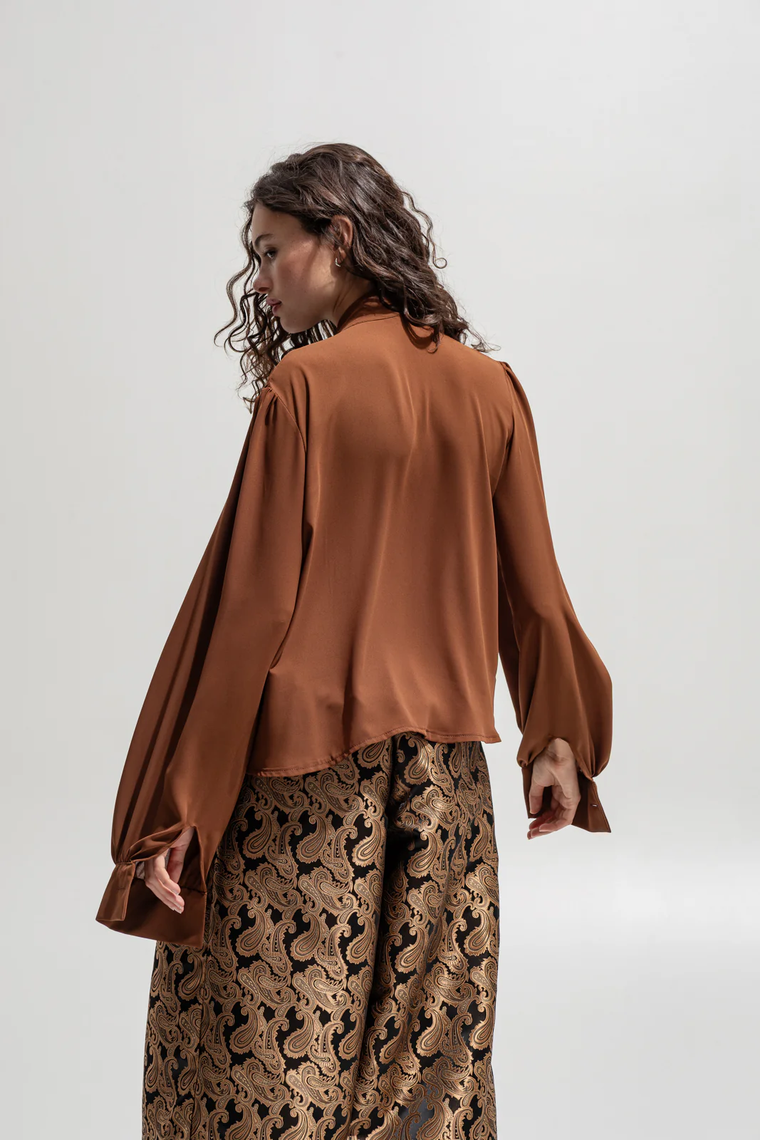 Weeko Shirt Chocolate Brown - Image 3
