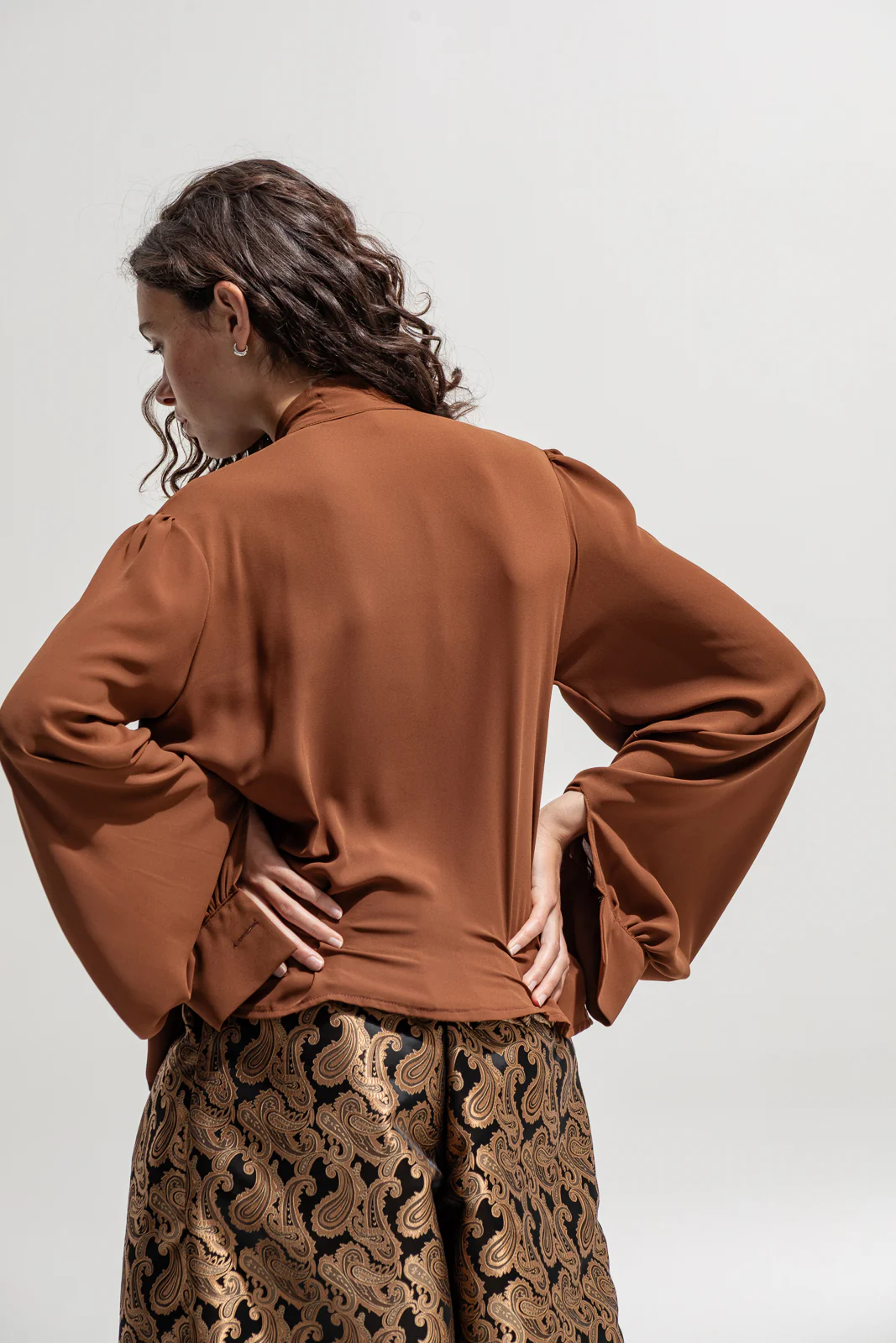 Weeko Shirt Chocolate Brown - Image 5