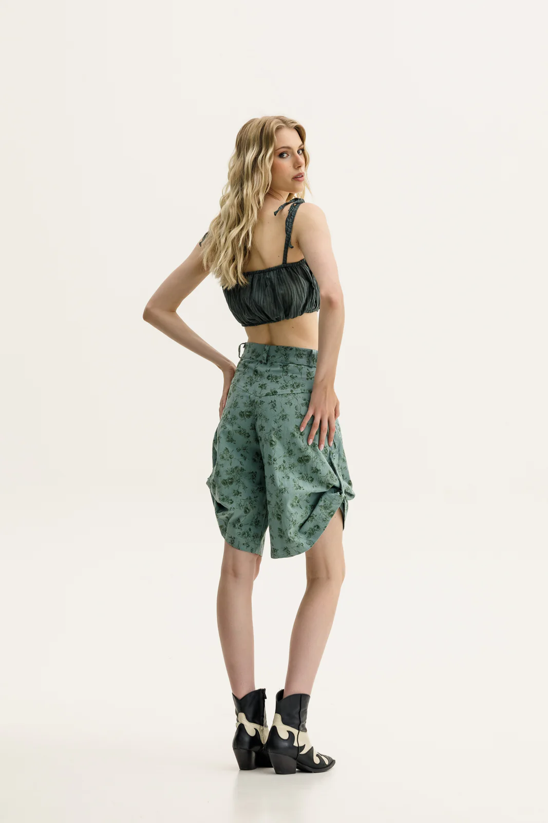 Yahto Shorts Printed Mint - Image 6