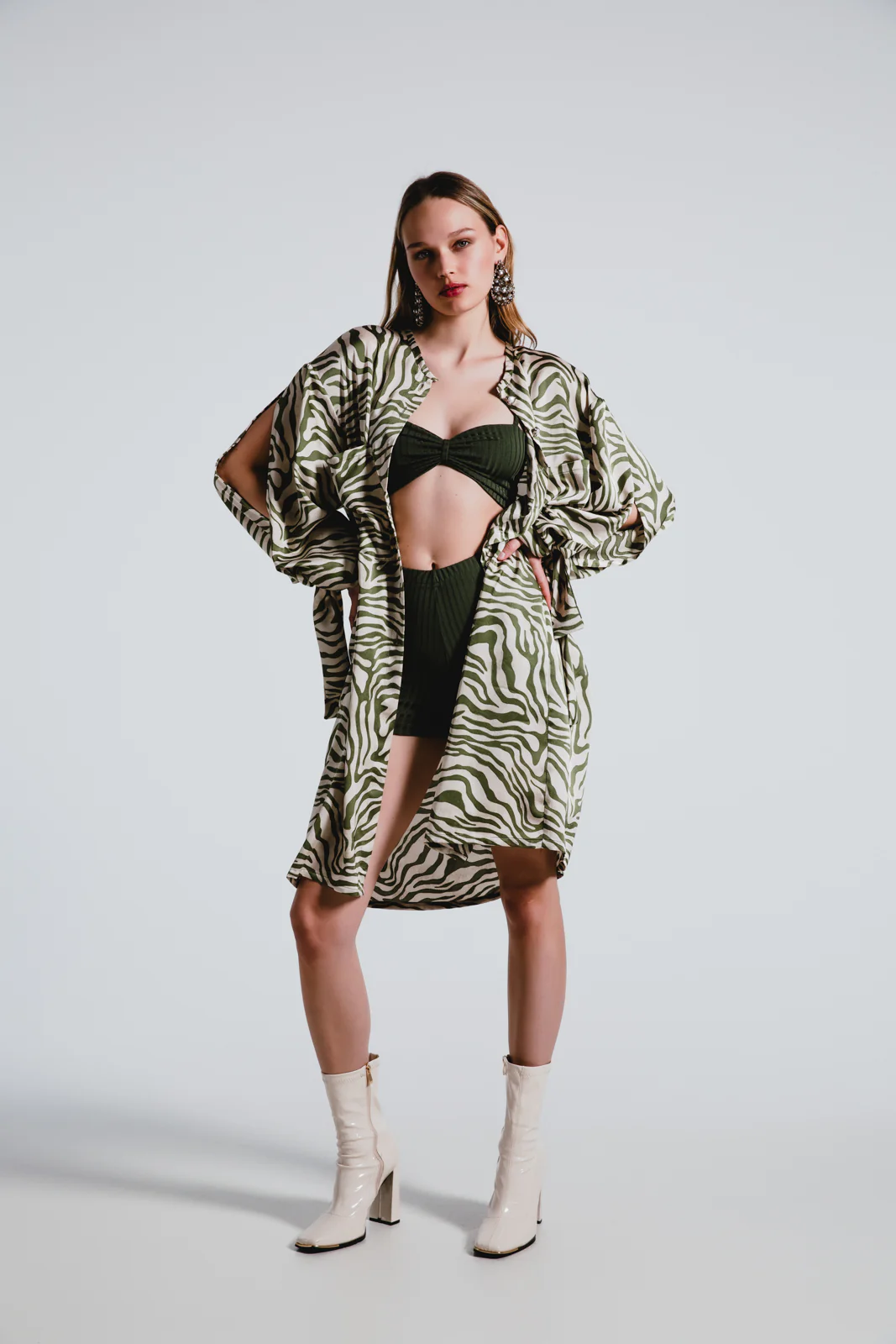 Yas Shorts Army Green - Image 3